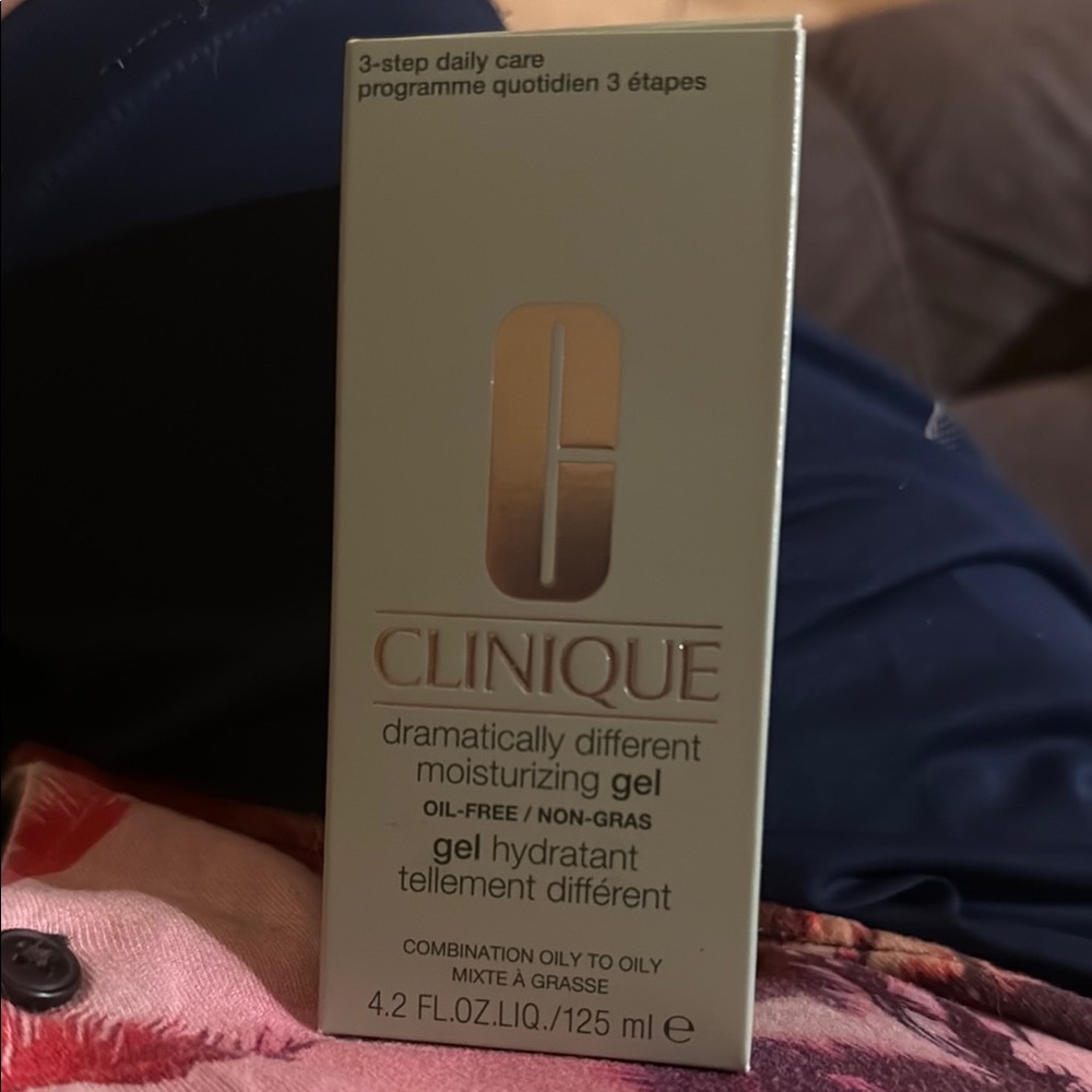 Clinique Moisturizing Gel